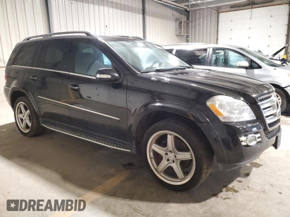 ✅ 2008 Mercedes-Benz GL 550 • VIN: 4JGBF86E68A314570 • Lot: 83762175. Listed on Copart with 161,519 mi. Free auction sales archive from the USA and detailed vehicle history report at DreamBid. Image 4.