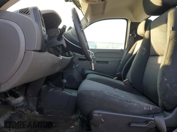 ✅ 2012 GMC Sierra 1500 Work Truck • VIN: 1GTN2TEA7CZ351717 • Лот: 43839675. Опубликован ранее на Copart с пробегом 148 255 миль. Бесплатный доступ к архиву аукционных продаж из США и подробный отчёт об истории автомобиля на DreamBid. Изображение 7.