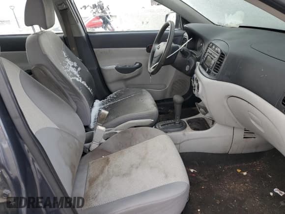 ✅ 2011 Hyundai Accent GLS • VIN: KMHCN4AC6BU544492 • Lot: 45745525. Wystawiony na Copart z przebiegiem 146 748 mil. Bezpłatny archiwum sprzedaży aukcyjnych z USA i szczegółowy raport historii pojazdu na DreamBid. Zdjęcie 7.