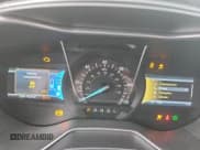 ✅ 2014 Ford Fusion Titanium Hybrid • VIN: 3FA6P0RU5ER398119 • Lot: 92226625. Wystawiony na Copart z przebiegiem 208 179 mil. Bezpłatny archiwum sprzedaży aukcyjnych z USA i szczegółowy raport historii pojazdu na DreamBid. Zdjęcie 9.