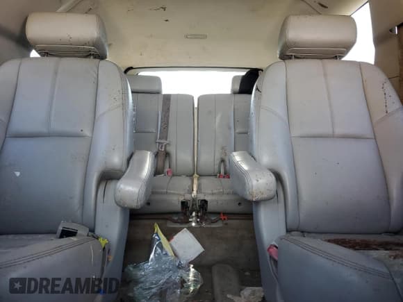 ✅ 2007 Chevrolet Suburban LT • VIN: 3GNFK16387G266309 • Lot: 92648945. Listed on Copart with Not provided. Free auction sales archive from the USA and detailed vehicle history report at DreamBid. Image 10.