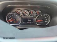 ✅ 2020 Chevrolet Silverado 1500 RST • VIN: 1GCUYEED4LZ322501 • Lot: 70527605. Wystawiony na Copart z przebiegiem 42 924 mil. Bezpłatny archiwum sprzedaży aukcyjnych z USA i szczegółowy raport historii pojazdu na DreamBid. Zdjęcie 9.