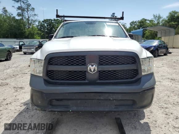 2017 Ram 1500 Tradesman с VIN 3C6JR6DG7HG648888, выставлен на аукционе Copart как лот 55433555 с пробегом 127 715 миль миль и Списание • Salvage title. История ставок и продаж доступна на DreamBid. Изображение 5.