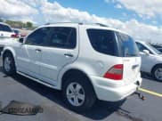 ✅ 2005 Mercedes-Benz M 350 • VIN: 4JGAB57E95A566653 • Lot: 42253670. Listed on IAAI with 144,104 mi. Free auction sales archive from the USA and detailed vehicle history report at DreamBid. Image 3.