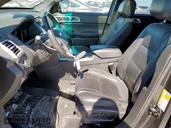 ✅ 2015 Ford Explorer Sport • VIN: 1FM5K8GT8FGB65143 • Lot: 89870945. Listed on Copart with 85,825 mi. Free auction sales archive from the USA and detailed vehicle history report at DreamBid. Image 7.