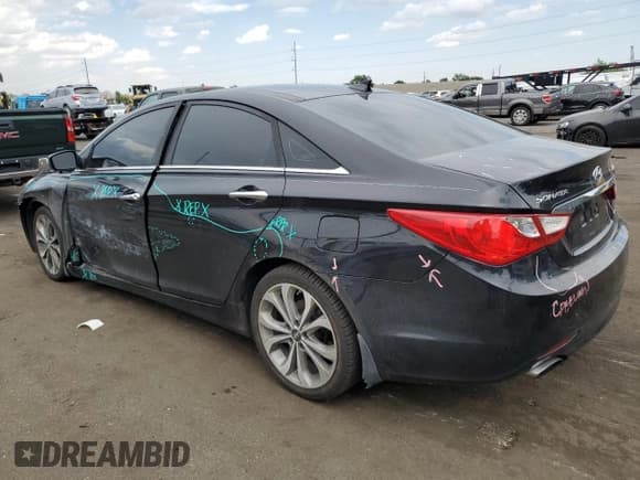✅ 2013 Hyundai Sonata SE • VIN: 5NPEC4AB7DH683845 • Lot: 65215214. Listed on Copart with 134,062 mi. Free auction sales archive from the USA and detailed vehicle history report at DreamBid. Image 2.