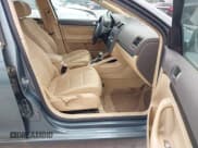 ✅ 2006 Volkswagen Jetta 2.5L • VIN: 3VWSF71K36M626385 • Lot: 42288120. Listed on IAAI with 135,413 mi. Free auction sales archive from the USA and detailed vehicle history report at DreamBid. Image 5.