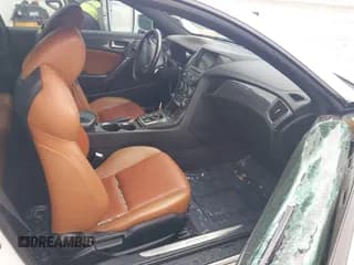 ✅ 2013 Hyundai Genesis Coupe Grand Touring • VIN: KMHHU6KJ4DU092594 • Lot: 42539611. Wystawiony na IAAI z przebiegiem 156 286 mil. Bezpłatny archiwum sprzedaży aukcyjnych z USA i szczegółowy raport historii pojazdu na DreamBid. Zdjęcie 5.