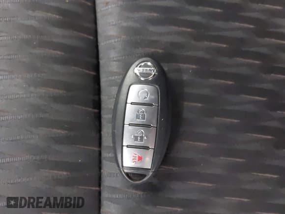 ✅ 2017 Nissan Rogue SV • VIN: KNMAT2MV5HP579356 • Лот: 43506623. Опубликован ранее на IAAI с пробегом 127 508 миль. Бесплатный доступ к архиву аукционных продаж из США и подробный отчёт об истории автомобиля на DreamBid. Изображение 11.