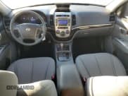 ✅ 2010 Hyundai Santa Fe GLS • VIN: 5NMSG3AB0AH371148 • Lot: 86057174. Listed on Copart with 137,501 mi. Free auction sales archive from the USA and detailed vehicle history report at DreamBid. Image 8.