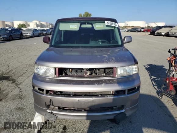 ✅ 2004 Scion xB • VIN: JTLKT334440135511 • Лот: 80366905. Опубликован ранее на Copart с пробегом 175 599 миль. Бесплатный доступ к архиву аукционных продаж из США и подробный отчёт об истории автомобиля на DreamBid. Изображение 5.