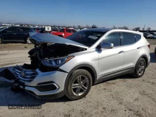 ✅ 2018 Hyundai Santa Fe 2.4L • VIN: 5XYZT3LB3JG561057 • Лот: 40549194. Опубликован ранее на Copart с пробегом 113 123 миль. Бесплатный доступ к архиву аукционных продаж из США и подробный отчёт об истории автомобиля на DreamBid. Изображение 1.