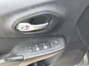 ✅ 2016 Jeep Cherokee North • VIN: 1C4PJLCB1GW135652 • Лот: 41732392. Опубликован ранее на IAAI с пробегом 137 410 миль. Бесплатный доступ к архиву аукционных продаж из США и подробный отчёт об истории автомобиля на DreamBid. Изображение 19.