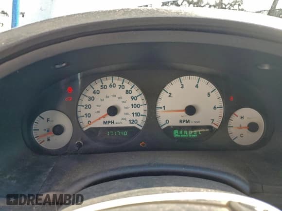 ✅ 2005 Dodge Caravan SXT • VIN: 2D4GP44L55R130622 • Lot: 93861155. Wystawiony na Copart z przebiegiem 171 740 mil. Bezpłatny archiwum sprzedaży aukcyjnych z USA i szczegółowy raport historii pojazdu na DreamBid. Zdjęcie 9.