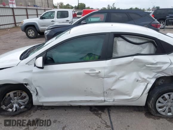 ✅ 2021 Hyundai Accent SE • VIN: 3KPC24A61ME146891 • Лот: 40773430. Опубликован ранее на IAAI с пробегом 85 740 миль. Бесплатный доступ к архиву аукционных продаж из США и подробный отчёт об истории автомобиля на DreamBid. Изображение 14.