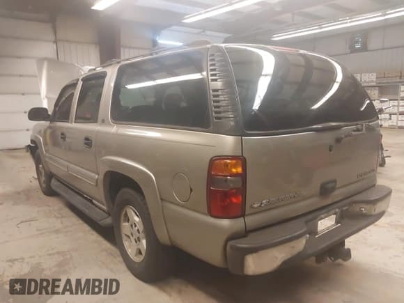 ✅ 2000 Chevrolet Suburban LS • VIN: 3GNFK16T6YG120637 • Лот: 42834475. Опубликован ранее на IAAI с пробегом 163 185 миль. Бесплатный доступ к архиву аукционных продаж из США и подробный отчёт об истории автомобиля на DreamBid. Изображение 3.