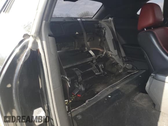 ✅ 2012 Dodge Challenger SXT • VIN: 2C3CDYAG1CH295111 • Lot: 46414165. Wystawiony na Copart z przebiegiem 129 840 mil. Bezpłatny archiwum sprzedaży aukcyjnych z USA i szczegółowy raport historii pojazdu na DreamBid. Zdjęcie 10.