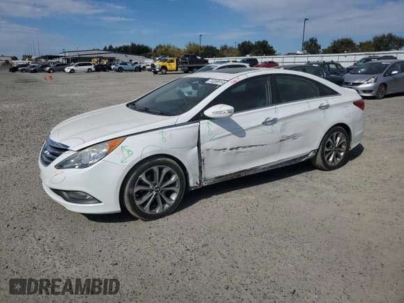 ✅ 2014 Hyundai Sonata Limited • VIN: 5NPEC4AB7EH843899 • Lot: 74359914. Listed on Copart with 127,603 mi. Free auction sales archive from the USA and detailed vehicle history report at DreamBid. Image 1.