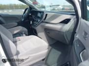 ✅ 2020 Toyota Sienna LE Auto Access Seat • VIN: 5TDKZ3DC3LS043379 • Lot: 42103997. Listed on IAAI with 46,570 mi. Free auction sales archive from the USA and detailed vehicle history report at DreamBid. Image 5.