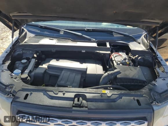 ✅ 2011 Land Rover LR2 HSE • VIN: SALFT2BN3BH279480 • Lot: 56786325. Listed on Copart with 146,686 mi. Free auction sales archive from the USA and detailed vehicle history report at DreamBid. Image 12.