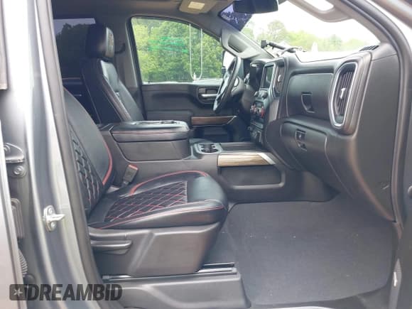 ✅ 2021 Chevrolet Silverado 1500 RST • VIN: 1GCUYEEL1MZ182884 • Lot: 42109846. Wystawiony na IAAI z przebiegiem 60 270 mil. Bezpłatny archiwum sprzedaży aukcyjnych z USA i szczegółowy raport historii pojazdu na DreamBid. Zdjęcie 5.