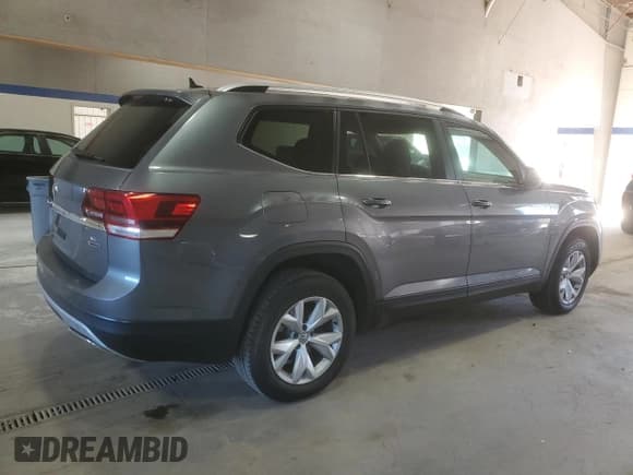 ✅ 2018 Volkswagen Atlas SE • VIN: 1V2LR2CA2JC548714 • Lot: 92891285. Listed on Copart with 160,040 mi. Free auction sales archive from the USA and detailed vehicle history report at DreamBid. Image 3.