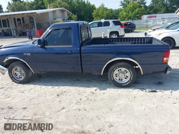 ✅ 1995 Ford Ranger Splash • VIN: 1FTCR10A8STA53032 • Lot: 42557295. Listed on IAAI with 143,231 mi. Free auction sales archive from the USA and detailed vehicle history report at DreamBid. Image 14.