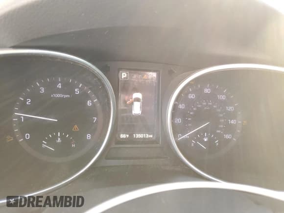 ✅ 2017 Hyundai Santa Fe SE • VIN: KM8SN4HF9HU229948 • Лот: 89809455. Опубликован ранее на Copart с пробегом 135 013 миль. Бесплатный доступ к архиву аукционных продаж из США и подробный отчёт об истории автомобиля на DreamBid. Изображение 9.