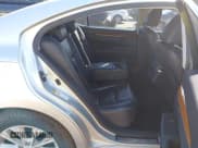 ✅ 2014 Lexus ES 300h • VIN: JTHBW1GG0E2039617 • Lot: 43604173. Wystawiony na IAAI z przebiegiem 173 759 mil. Bezpłatny archiwum sprzedaży aukcyjnych z USA i szczegółowy raport historii pojazdu na DreamBid. Zdjęcie 8.