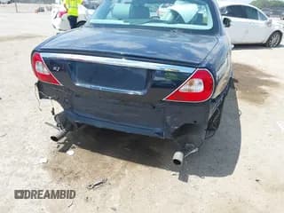 ✅ 2009 Jaguar XJ Series XJ8 • VIN: SAJWA71B49SH31116 • Lot: 42619441. Wystawiony na IAAI z przebiegiem 55 350 mil. Bezpłatny archiwum sprzedaży aukcyjnych z USA i szczegółowy raport historii pojazdu na DreamBid. Zdjęcie 6.