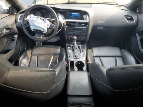 ✅ 2008 Audi S5 • VIN: WAURV78TX8A044137 • Lot: 59655915. Listed on Copart with 120,682 mi. Free auction sales archive from the USA and detailed vehicle history report at DreamBid. Image 8.