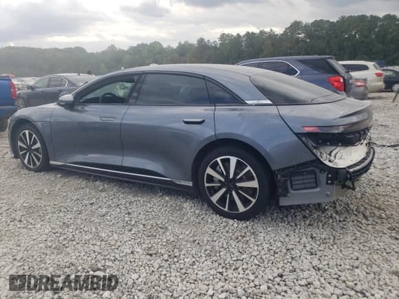 ✅ 2023 Lucid Air Pure • VIN: 50EA1PFA0PA006360 • Lot: 72276924. Wystawiony na Copart z przebiegiem 4 982 mil. Bezpłatny archiwum sprzedaży aukcyjnych z USA i szczegółowy raport historii pojazdu na DreamBid. Zdjęcie 2.