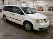 2008 Dodge Grand Caravan SE с VIN 2D8HN44H58R798560, выставлен на аукционе Copart как лот 82343315 с пробегом 187 284 миль миль и Списание • Salvage title. История ставок и продаж доступна на DreamBid. Изображение 4.
