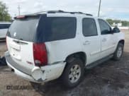 ✅ 2008 GMC Yukon SLT 4SB • VIN: 1GKFK13008J147175 • Lot: 43272651. Wystawiony na IAAI z przebiegiem 196 474 mil. Bezpłatny archiwum sprzedaży aukcyjnych z USA i szczegółowy raport historii pojazdu na DreamBid. Zdjęcie 4.