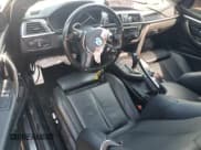 ✅ 2019 BMW 4 Series 430i xDrive • VIN: WBA4W5C51KAE49852 • Lot: 81441955. Listed on Copart with 73,385 mi. Free auction sales archive from the USA and detailed vehicle history report at DreamBid. Image 8.