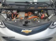 ✅ 2017 Chevrolet Bolt EV Premier • VIN: 1G1FX6S04H4160434 • Lot: 70419244. Wystawiony na Copart z przebiegiem Nie podano. Bezpłatny archiwum sprzedaży aukcyjnych z USA i szczegółowy raport historii pojazdu na DreamBid. Zdjęcie 11.