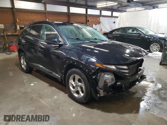 ✅ 2022 Hyundai Tucson Preferred • VIN: KM8JBCAE9NU066889 • Lot: 83431484. Wystawiony na Copart z przebiegiem Nie podano. Bezpłatny archiwum sprzedaży aukcyjnych z USA i szczegółowy raport historii pojazdu na DreamBid. Zdjęcie 4.