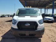 ✅ 2024 Ford Transit Cargo • VIN: 1FTBR1Y81RKA00248 • Lot: 86586805. Wystawiony na Copart z przebiegiem 15 243 mil. Bezpłatny archiwum sprzedaży aukcyjnych z USA i szczegółowy raport historii pojazdu na DreamBid. Zdjęcie 5.