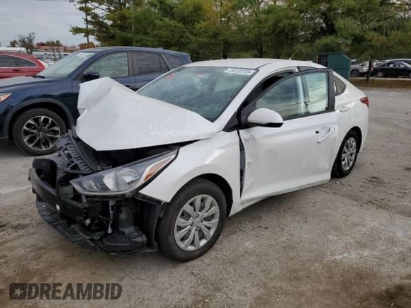 2022 Hyundai Accent SEL z VIN 3KPC24A64NE165646, wystawiony jako Copart lot #73515173 z przebiegiem 19 825 mil mil oraz . Historia ofert i sprzedaży dostępna na DreamBid. Obrazek 1.