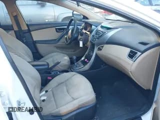 ✅ 2013 Hyundai Elantra GLS • VIN: 5NPDH4AE2DH370404 • Lot: 43492405. Listed on IAAI with 303,154 mi. Free auction sales archive from the USA and detailed vehicle history report at DreamBid. Image 5.