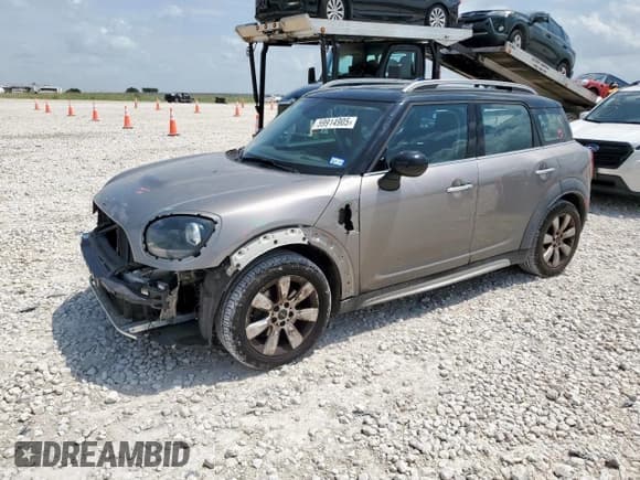 ✅ 2017 MINI Countryman Cooper • VIN: WMZYS7C30H3E07020 • Lot: 59914905. Listed on Copart with 66,605 mi. Free auction sales archive from the USA and detailed vehicle history report at DreamBid. Image 1.