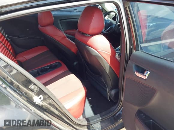 ✅ 2012 Hyundai Veloster w/Gray Int • VIN: KMHTC6AD2CU077454 • Лот: 42843435. Опубликован ранее на IAAI с пробегом 144 876 миль. Бесплатный доступ к архиву аукционных продаж из США и подробный отчёт об истории автомобиля на DreamBid. Изображение 8.