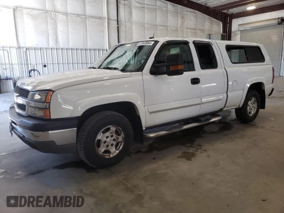 ✅ 2003 Chevrolet Silverado 1500 LS • VIN: 2GCEK19T531121635 • Лот: 67043954. Опубликован ранее на Copart с пробегом 184 141 миль. Бесплатный доступ к архиву аукционных продаж из США и подробный отчёт об истории автомобиля на DreamBid. Изображение 1.