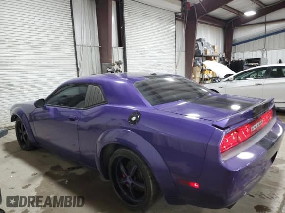 ✅ 2014 Dodge Challenger SRT-8 • VIN: 2C3CDYCJ3EH137543 • Lot: 44734455. Wystawiony na Copart z przebiegiem 88 317 mil. Bezpłatny archiwum sprzedaży aukcyjnych z USA i szczegółowy raport historii pojazdu na DreamBid. Zdjęcie 2.