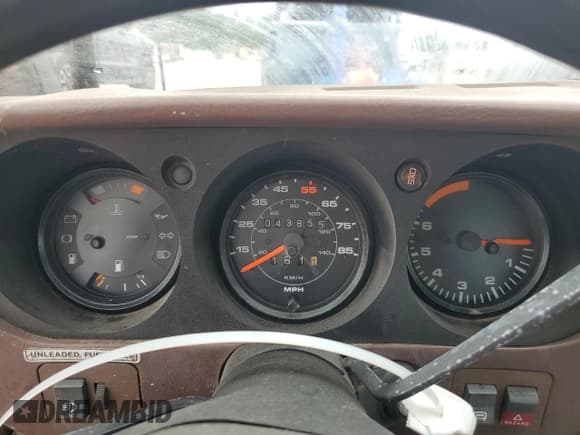 ✅ 1980 Porsche 924 • VIN: 92A0431238 • Lot: 67958335. Wystawiony na Copart z przebiegiem 43 855 mil. Bezpłatny archiwum sprzedaży aukcyjnych z USA i szczegółowy raport historii pojazdu na DreamBid. Zdjęcie 9.