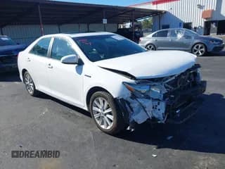 ✅ 2014 Toyota Camry XLE • VIN: 4T1BD1FK3EU124688 • Lot: 43578281. Wystawiony na IAAI z przebiegiem 158 015 mil. Bezpłatny archiwum sprzedaży aukcyjnych z USA i szczegółowy raport historii pojazdu na DreamBid. Zdjęcie 1.