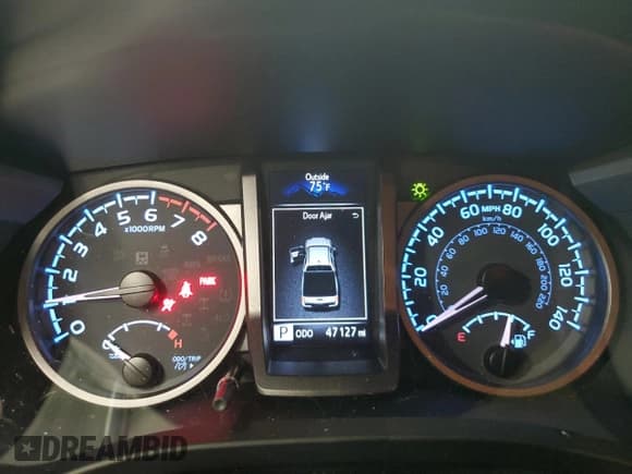 ✅ 2021 Toyota Tacoma TRD Sport • VIN: 3TMDZ5BN2MM118454 • Lot: 81945555. Listed on Copart with 47,127 mi. Free auction sales archive from the USA and detailed vehicle history report at DreamBid. Image 9.