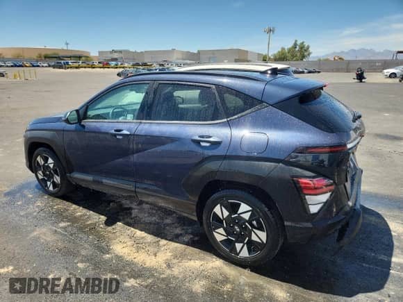 2024 Hyundai Kona SEL z VIN KM8HB3AB1RU097130, wystawiony jako Copart lot #67791975 z przebiegiem 31 837 mil mil oraz Szkoda całkowita • Salvage title. Historia ofert i sprzedaży dostępna na DreamBid. Obrazek 2.