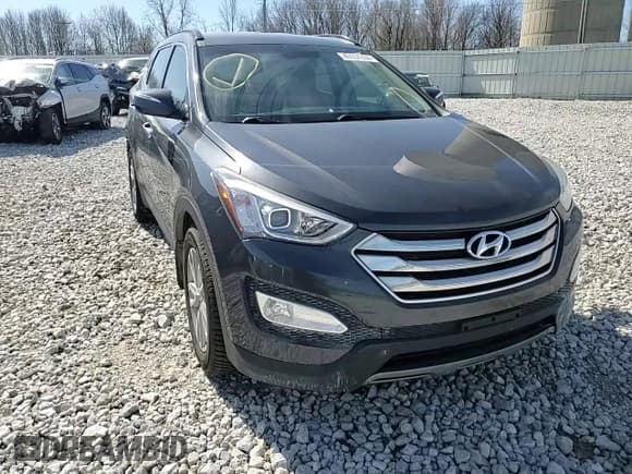 ✅ 2015 Hyundai Santa Fe Limited • VIN: 5XYZUDLA1FG298889 • Лот: 49034334. Опубликован ранее на Copart с пробегом 129 201 миль. Бесплатный доступ к архиву аукционных продаж из США и подробный отчёт об истории автомобиля на DreamBid. Изображение 10.