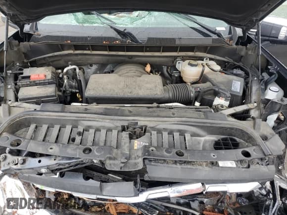 ✅ 2021 Chevrolet Silverado 1500 LTZ • VIN: 1GCUYGEL9MZ269444 • Lot: 60490464. Wystawiony na Copart z przebiegiem 73 105 mil. Bezpłatny archiwum sprzedaży aukcyjnych z USA i szczegółowy raport historii pojazdu na DreamBid. Zdjęcie 11.